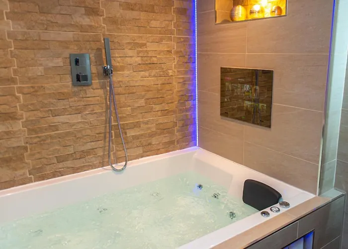 Optimal Apartment Bradford (West Yorkshire)